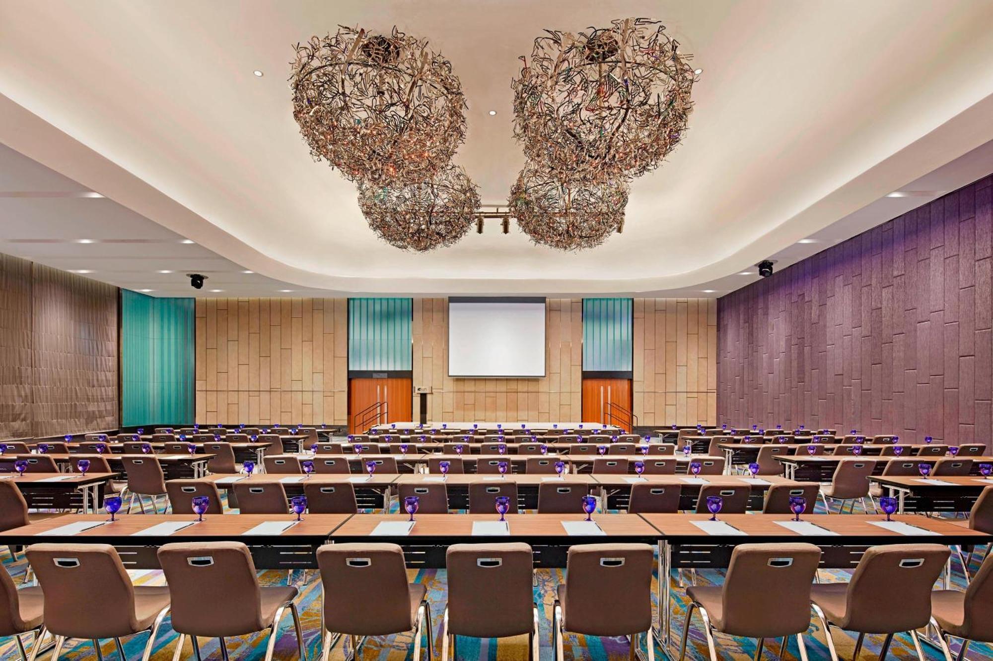 Aloft Kuala Lumpur Sentral Hotel Buitenkant foto
