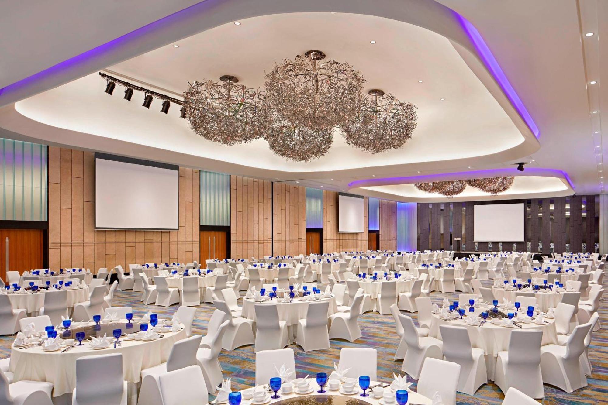 Aloft Kuala Lumpur Sentral Hotel Buitenkant foto