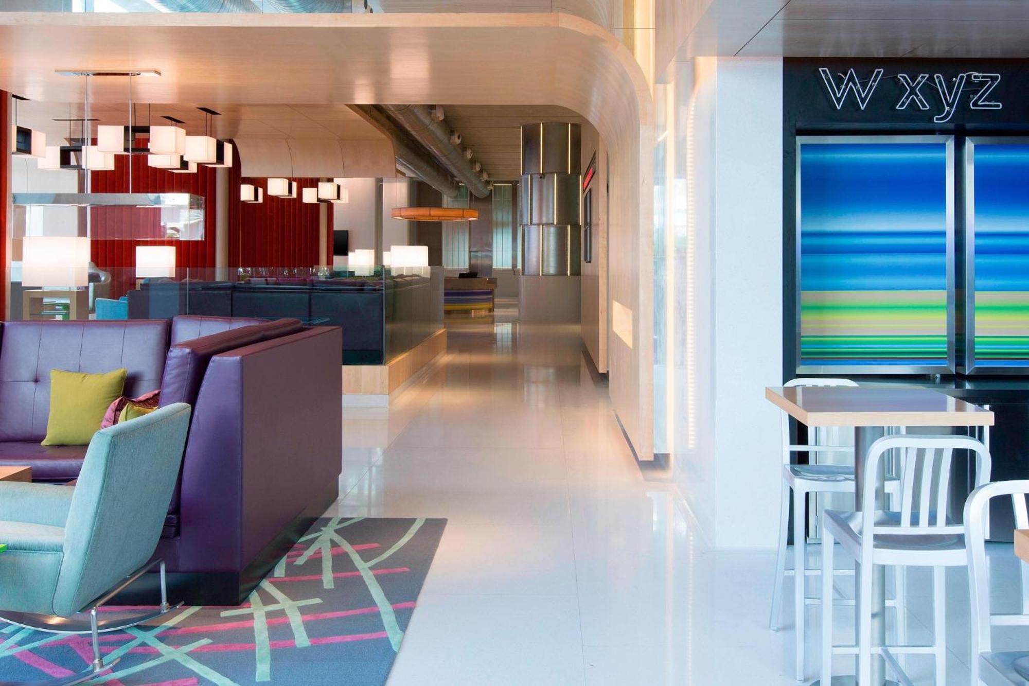 Aloft Kuala Lumpur Sentral Hotel Buitenkant foto